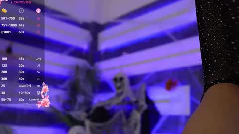 Snapshot of blondie_muller chatting on November 3, 9:48 pm blondie_muller online show from November 3, 9:48 pm