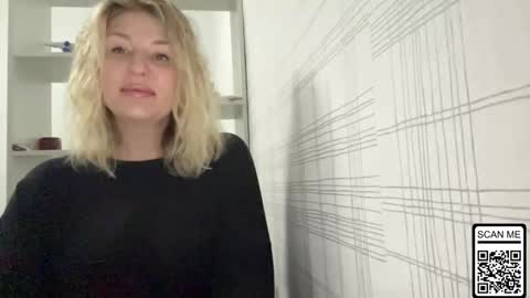blondie_xoxoxo online show from November 3, 6:25 am