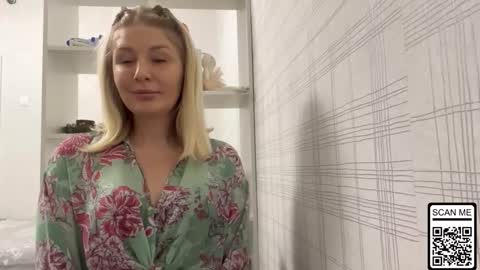 blondie_xoxoxo online show from November 23, 6:41 pm