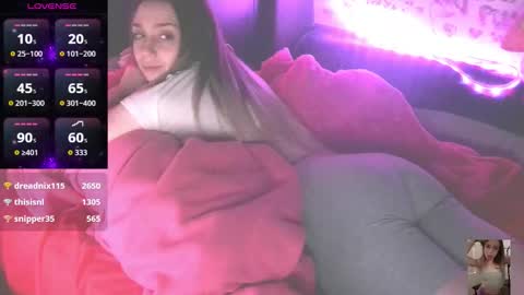 Bubbles online show from November 30, 4:11 pm