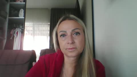 Iren online show from September 19, 9:43 am