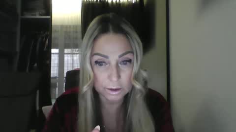 Iren online show from October 29, 8:27 am