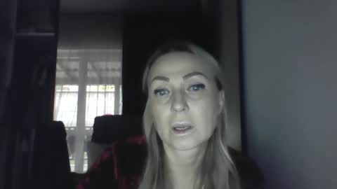 Iren online show from November 11, 9:20 am