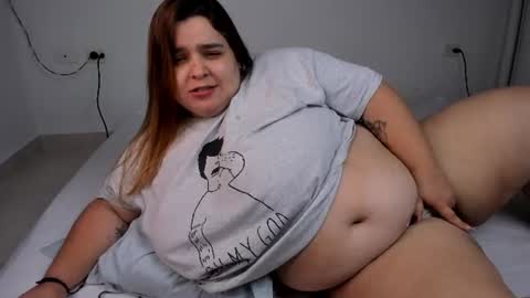 Snapshot of blondyliciousx chatting on July 7, 3:53 am katartistic name online show from July 7, 3:53 am