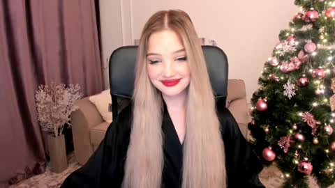 Sophia online show from December 22, 5:42 pm