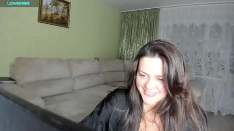 Snapshot of bloomwithmary chatting on October 11, 7:12 pm bloomwithmary online show from October 11, 7:12 pm