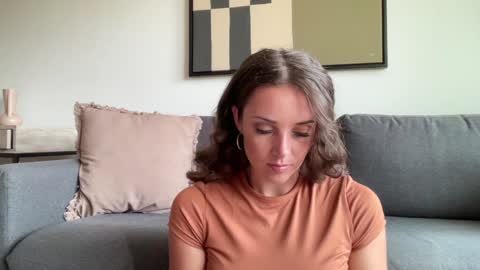 Emma Bloom online show from September 27, 11:43 pm