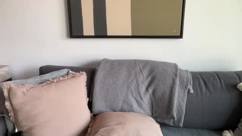 Emma Bloom online show from October 26, 8:15 pm