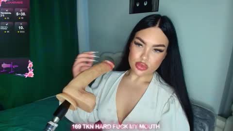 Snapshot of blowjob_queeny chatting on September 23, 6:49 am Welcome guysMy name KatePVT its Open online show from September 23, 6:49 am