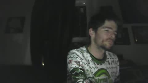 Snapshot of blowme19866 chatting on December 16, 6:21 am blowme19866 online show from December 16, 6:21 am