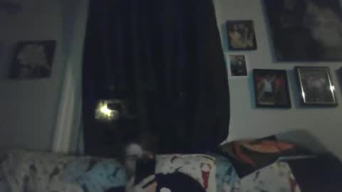 Snapshot of blowme19866 chatting on January 19, 11:21 pm blowme19866 online show from January 19, 11:21 pm