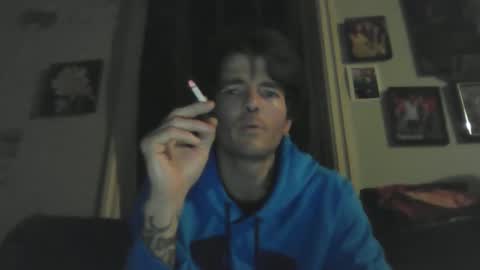 Snapshot of blowme19866 chatting on February 11, 9:53 am blowme19866 online show from February 11, 9:53 am