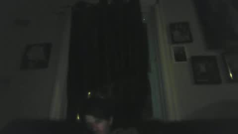 Snapshot of blowme19866 chatting on February 14, 3:22 am blowme19866 online show from February 14, 3:22 am