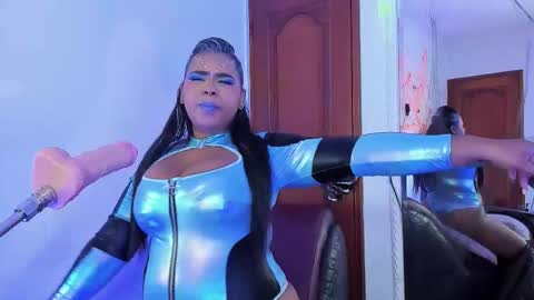 blue__style online show from October 28, 7:45 am