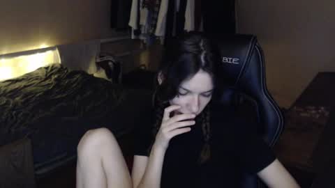 blue__velvet_ online show from June 24, 8:41 pm