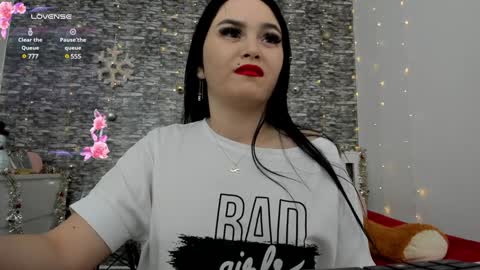 blue candy28 online show from December 8, 6:01 am