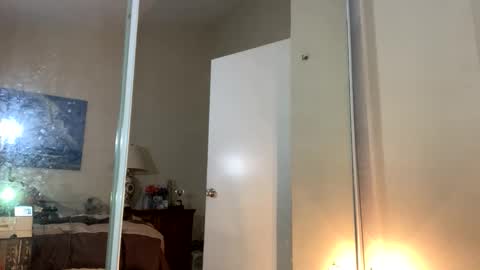 Snapshot of blue_cum_bunny123 chatting on March 24, 5:56 am blue_cum_bunny123 online show from March 24, 5:56 am