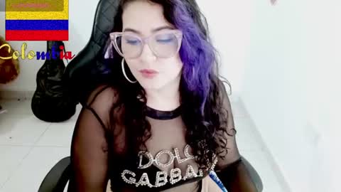 Snapshot of blue_dance chatting on August 1, 5:29 am susan online show from August 1, 5:29 am