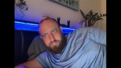 Snapshot of blue_eyes247 chatting on June 15, 11:40 pm blue_eyes247 online show from June 15, 11:40 pm