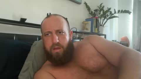 Snapshot of blue_eyes247 chatting on June 18, 9:08 pm blue_eyes247 online show from June 18, 9:08 pm