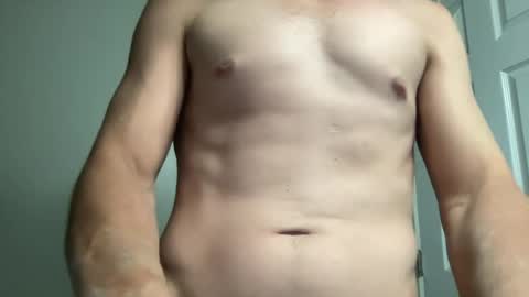 Snapshot of blue_eyes_big_dick chatting on August 6, 2:13 am blue_eyes_big_dick online show from August 6, 2:13 am