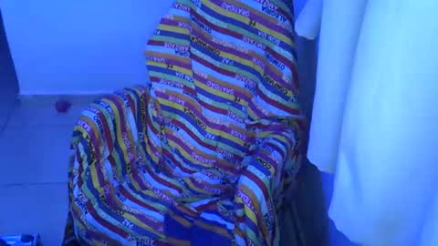 Snapshot of blue_liz chatting on October 5, 9:13 pm blue_liz online show from October 5, 9:13 pm