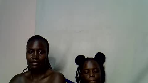 blue_savagee online show from October 17, 6:43 pm