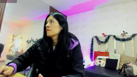 blue_tay1 online show from January 13, 11:37 am