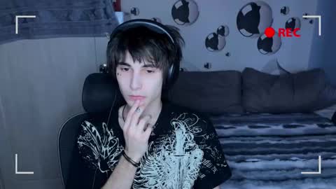 SONNYVAN online show from November 7, 5:18 am