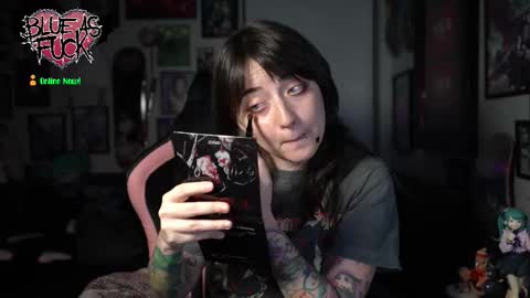 Blue online show from November 29, 1:19 am