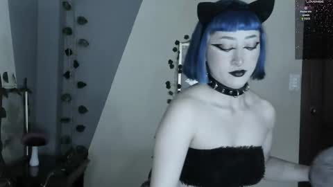 sophie  online show from September 20, 3:02 pm
