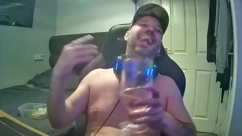 Snapshot of bluebirdflame1 chatting on February 19, 6:22 am bluebirdflame1 online show from February 19, 6:22 am