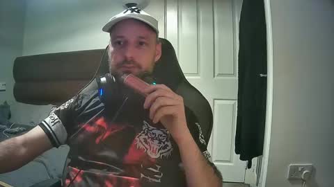 Snapshot of bluebirdflame1 chatting on March 7, 5:40 am bluebirdflame1 online show from March 7, 5:40 am