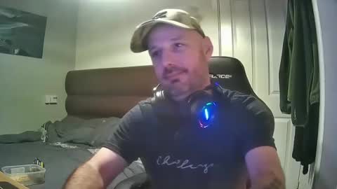 Snapshot of bluebirdflame1 chatting on March 12, 12:10 am bluebirdflame1 online show from March 12, 12:10 am