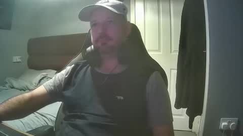 Snapshot of bluebirdflame1 chatting on March 1, 12:34 am bluebirdflame1 online show from March 1, 12:34 am