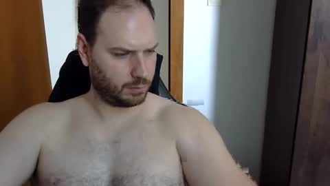 Snapshot of bluec2c chatting on November 11, 4:40 pm Blue online show from November 11, 4:40 pm