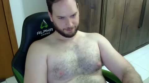 Snapshot of bluec2c chatting on November 27, 8:00 pm Blue online show from November 27, 8:00 pm