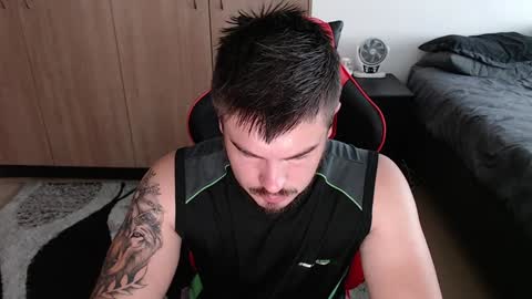 blueeyeboy0 online show from February 4, 12:00 pm