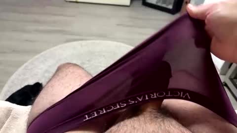 Snapshot of blueeyedaddy589 chatting on November 3, 1:12 pm blueeyedaddy589 online show from November 3, 1:12 pm