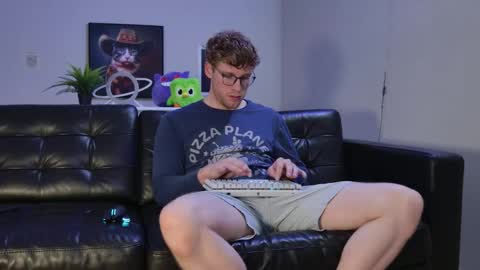 blueeyedtallguy online show from October 18, 1:08 am