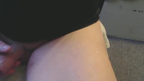 blueeyesn8 online show from December 20, 12:27 pm