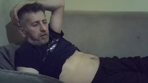 Snapshot of bluehot59 chatting on December 25, 5:15 pm blue online show from December 25, 5:15 pm