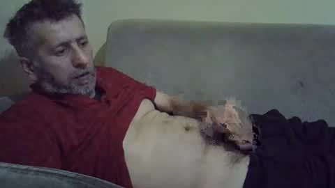 Snapshot of bluehot59 chatting on January 2, 5:18 pm blue online show from January 2, 5:18 pm