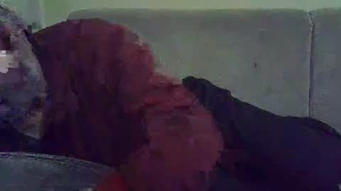 Snapshot of bluehot59 chatting on January 19, 6:32 pm blue online show from January 19, 6:32 pm