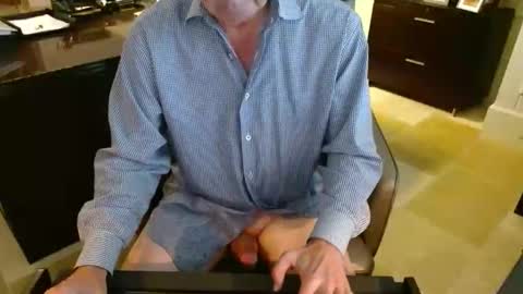 blueisles online show from November 30, 5:39 pm