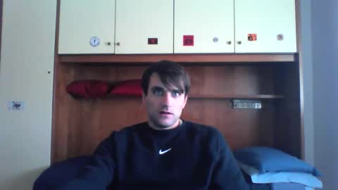 bluejoee online show from November 28, 2:09 pm