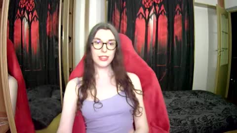 Snapshot of bluerose98 chatting on January 10, 6:28 pm Bluerose online show from January 10, 6:28 pm