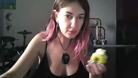 Snapshot of bluexowl chatting on September 9, 2:38 pm BlueXOwl online show from September 9, 2:38 pm