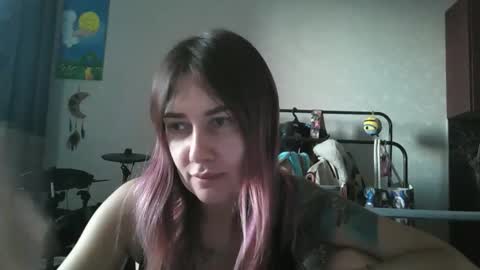 Snapshot of bluexowl chatting on September 10, 2:06 pm BlueXOwl online show from September 10, 2:06 pm