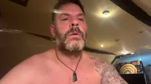 Snapshot of blueylouie8383 chatting on September 25, 2:15 am Blueyloey online show from September 25, 2:15 am